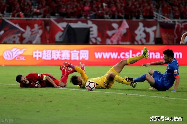 克莱拒绝湖人后加盟独行侠，最终与戴维斯同队但无缘季后赛